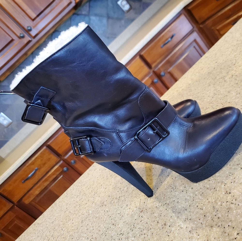 Authentic Burberry High Heel Black Leather Boots